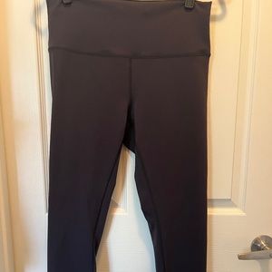 Lululemon Wunder Under Size 14